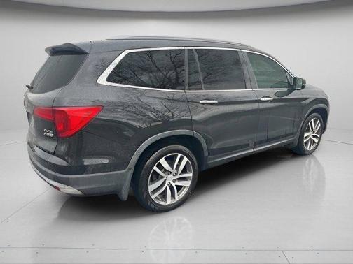 2017 Honda Pilot Elite