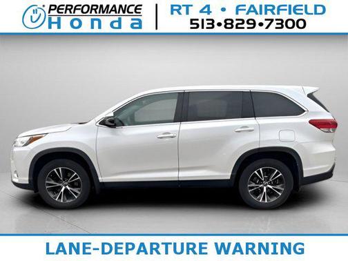 2019 Toyota Highlander LE I4