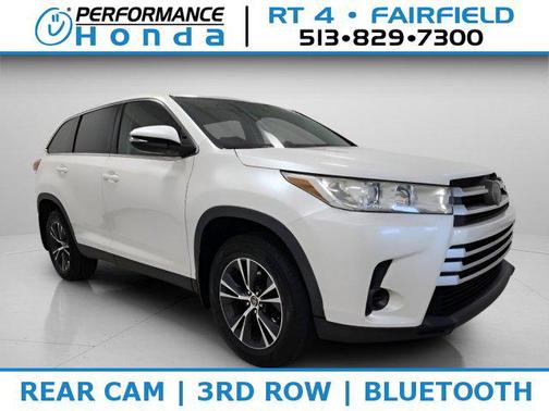 2019 Toyota Highlander LE I4