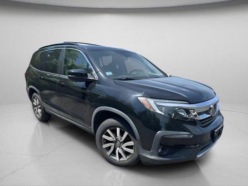 Crystal Black Pearl 2019 Honda Pilot EX-L