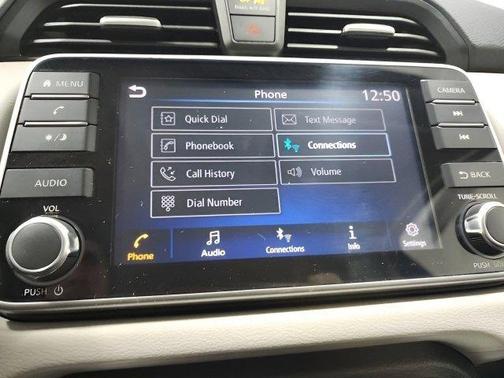 2021 Nissan Versa 1.6 SV