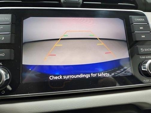 2021 Nissan Versa 1.6 SV