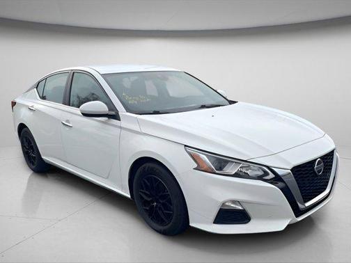 2021 Nissan Altima S FWD