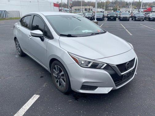 2021 Nissan Versa 1.6 SV