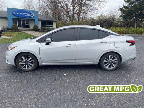 2021 Nissan Versa 1.6 SV