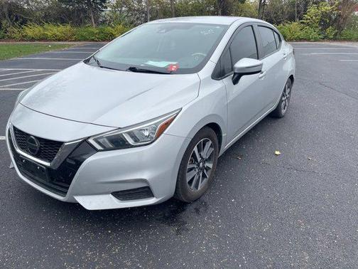 2021 Nissan Versa 1.6 SV