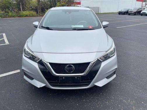 2021 Nissan Versa 1.6 SV