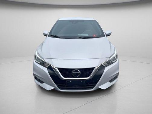 2021 Nissan Versa 1.6 SV