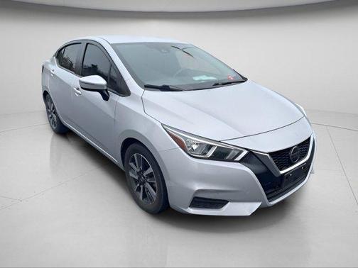 2021 Nissan Versa 1.6 SV