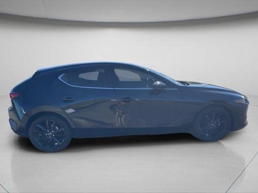 2023 Mazda Mazda3 FWD w/Premium Package