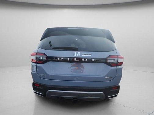 2026 Honda Pilot Touring 8-Passenger