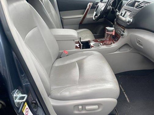 2012 Toyota Highlander Limited