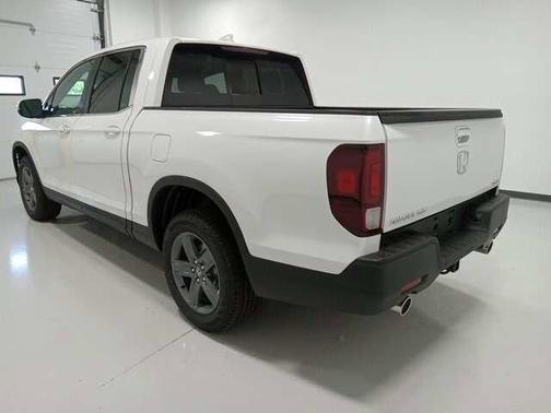 Platinum White Pearl 2023 Honda Ridgeline RTL