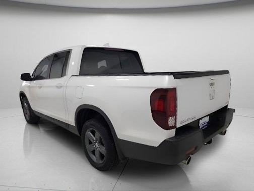 Platinum White Pearl 2023 Honda Ridgeline RTL