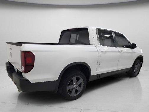 Platinum White Pearl 2023 Honda Ridgeline RTL