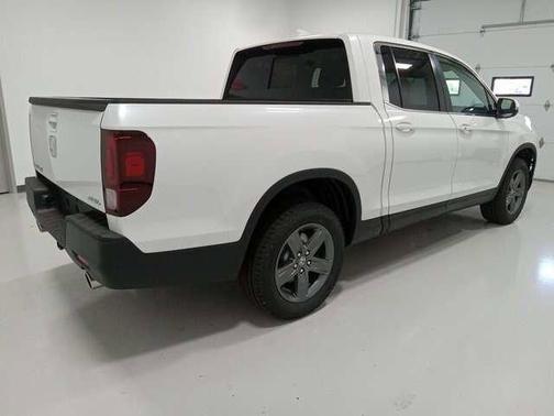 Platinum White Pearl 2023 Honda Ridgeline RTL