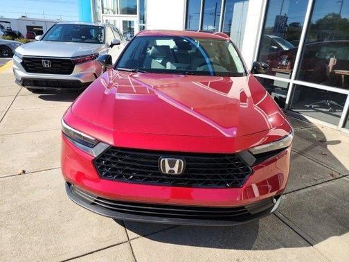 2025 Honda Accord Sport SE 1.5T