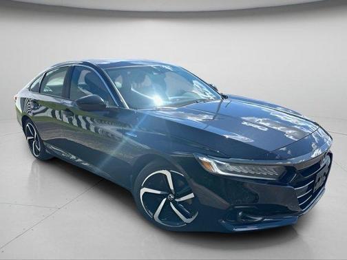 Crystal Black Pearl 2022 Honda Accord Hybrid Sport