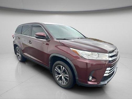 2019 Toyota Highlander LE Plus