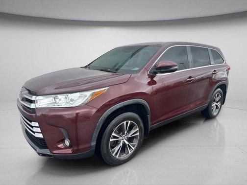 2019 Toyota Highlander LE Plus