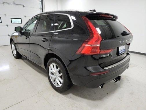 2018 Volvo XC60 T5 Momentum