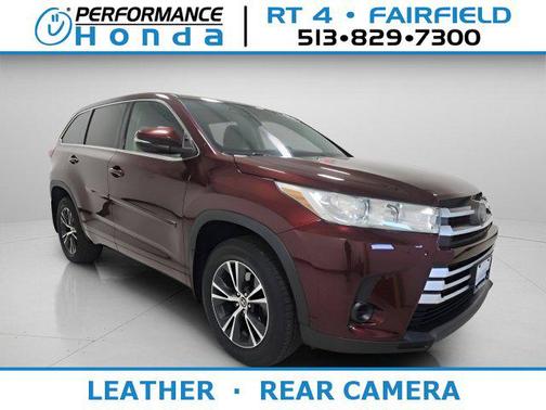 Ooh La La Rouge Mica 2018 Toyota Highlander LE I4