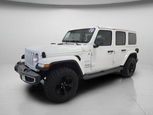 Bright White Clearcoat 2018 Jeep Wrangler Unlimited Sahara