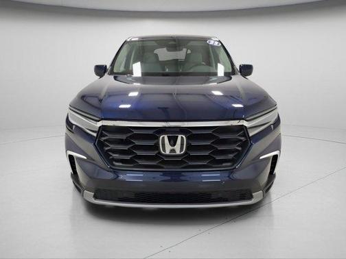2023 Honda Pilot AWD EX-L 8 Passenger