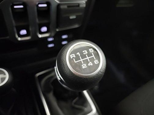 2022 Jeep Wrangler Sport S