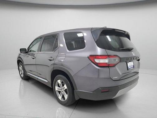 Charcoal 2025 Honda Pilot EX-L