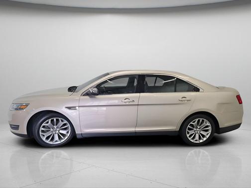 White Gold Metallic 2017 Ford Taurus Limited
