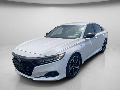 Platinum White Pearl 2022 Honda Accord Hybrid Sport