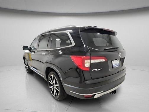 2019 Honda Pilot Touring 8-Passenger