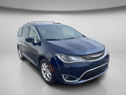 2018 Chrysler Pacifica Touring-L Plus