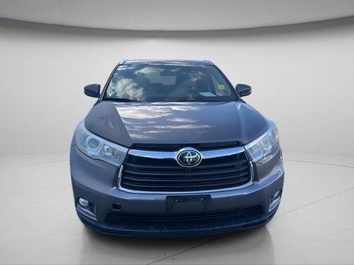 2016 Toyota Highlander Limited Platinum