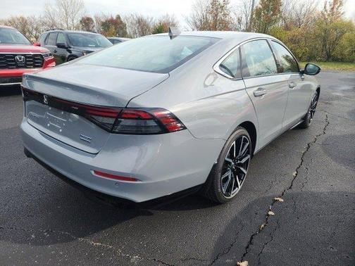 2025 Honda Accord Hybrid Touring