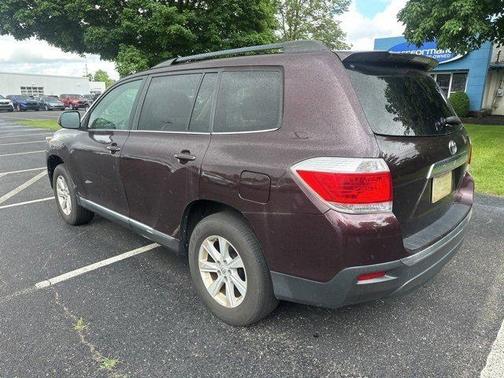 2013 Toyota Highlander SE