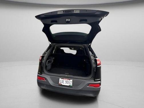 2014 Jeep Cherokee Sport