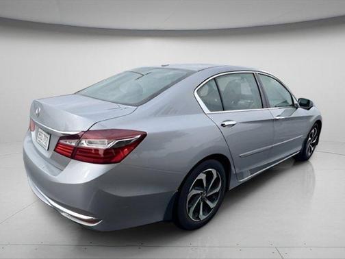 2017 Honda Accord EX