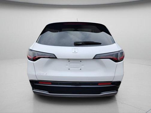Platinum White Pearl 2027 Honda HR-V EX-L