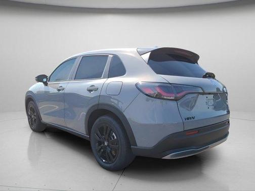 Urban Gray Pearl 2027 Honda HR-V Sport