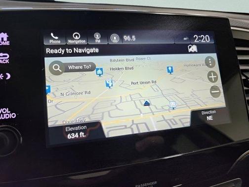 2022 Honda Pilot Touring 8-Passenger