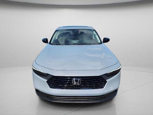 Urban Gray Pearl 2026 Honda Accord SE