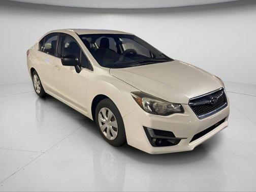 2015 Subaru Impreza 2.0i