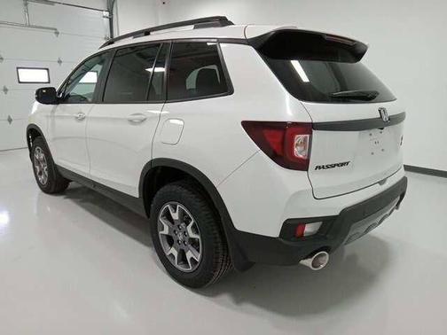 2023 Honda Passport AWD TrailSport