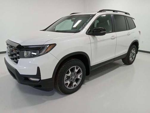 2023 Honda Passport AWD TrailSport