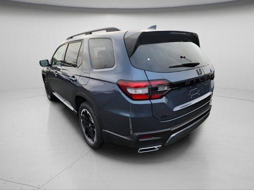 2026 Honda Pilot Touring 8-Passenger