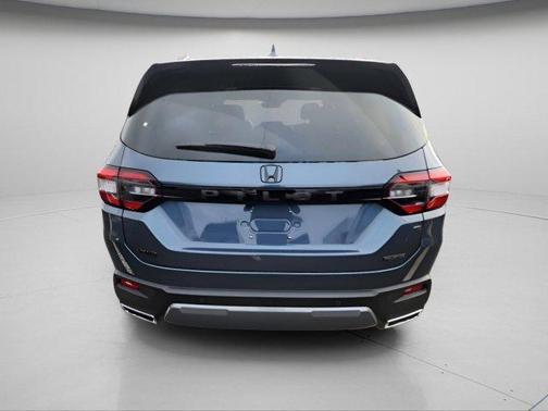 2026 Honda Pilot Touring 8-Passenger