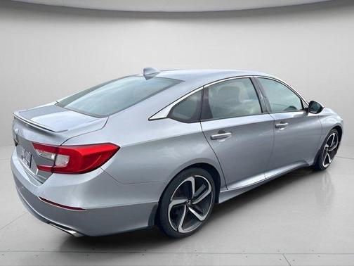 Lunar Silver Metallic 2019 Honda Accord Sport