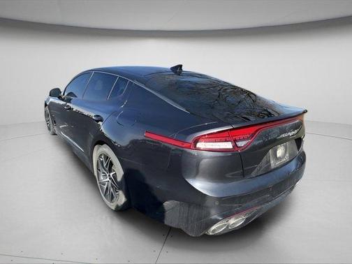 2022 Kia Stinger GT-Line